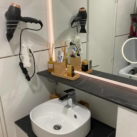 Super Apartement Near Montmartre Parigi