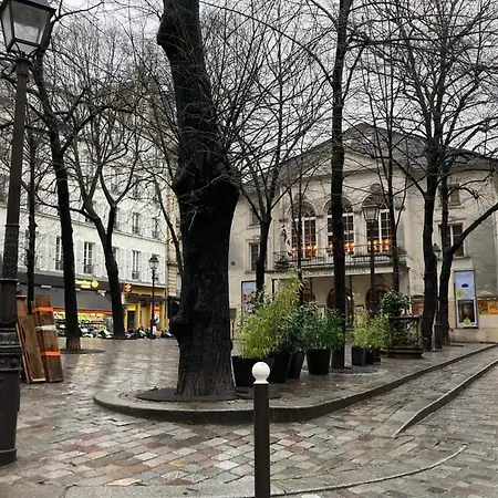Super Apartement Near Montmartre * Paris